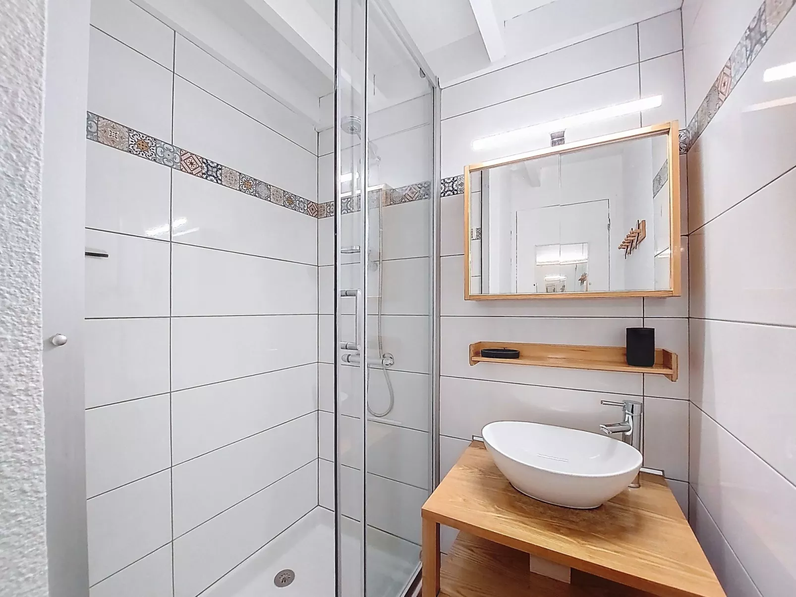 Les Soleils Rouges - Binnen