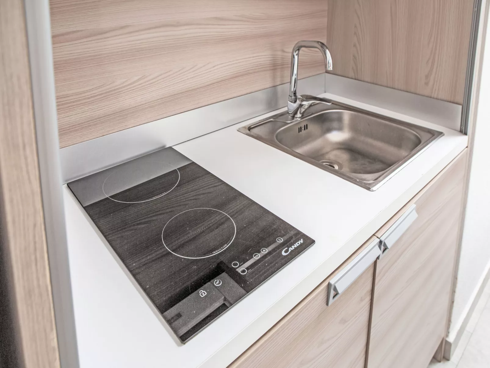 Monolocale divano letto - Binnen