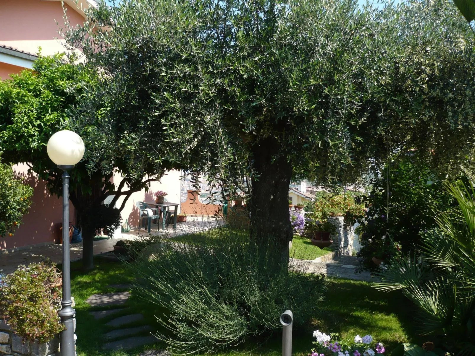 Cottage 'Red 5' mit Blick aufs Wasser - Image-tags.info