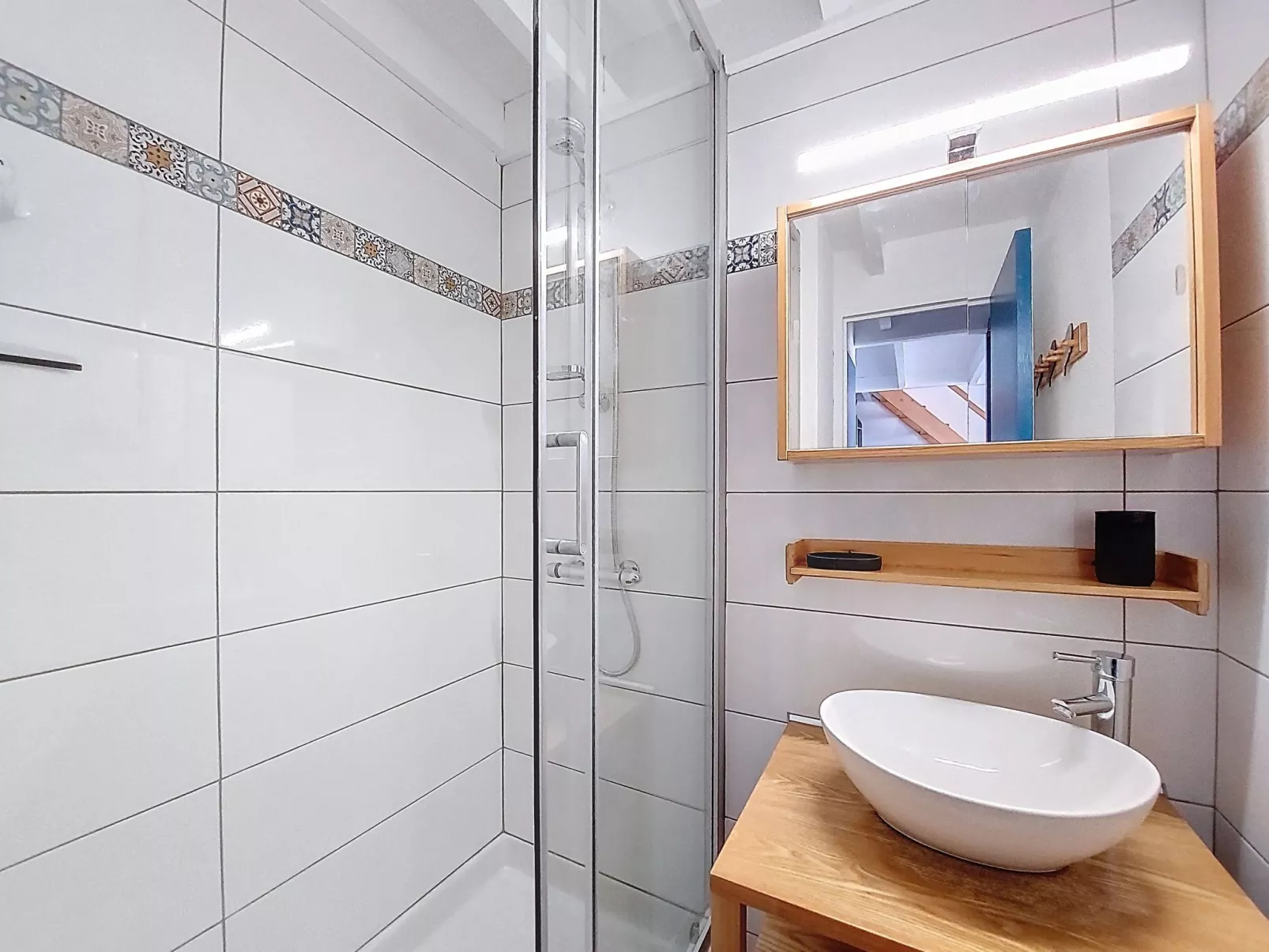 Les Soleils Rouges - Binnen