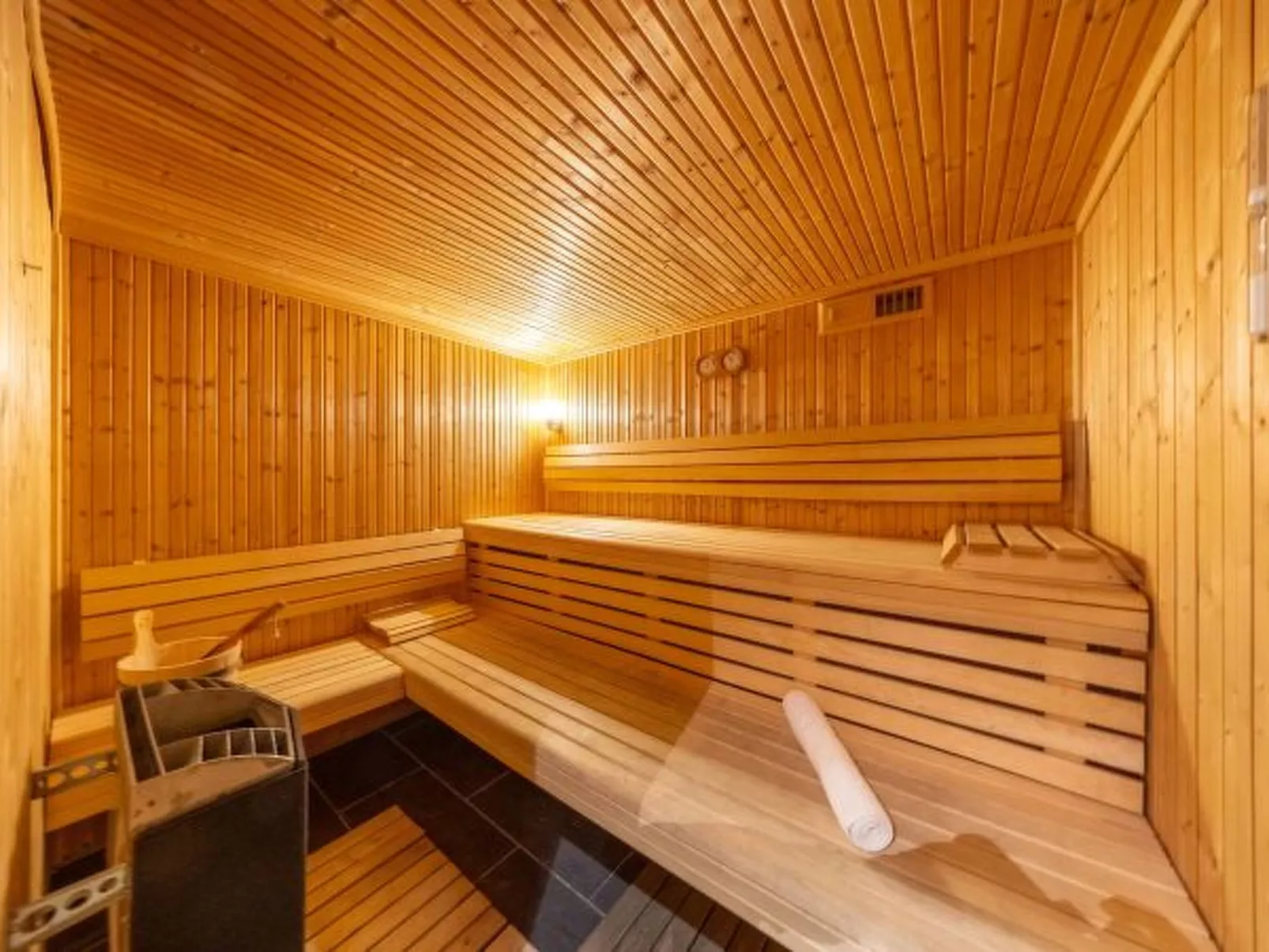 Chalet Enchanteur sauna, Whirlpool, 13pax - Binnen