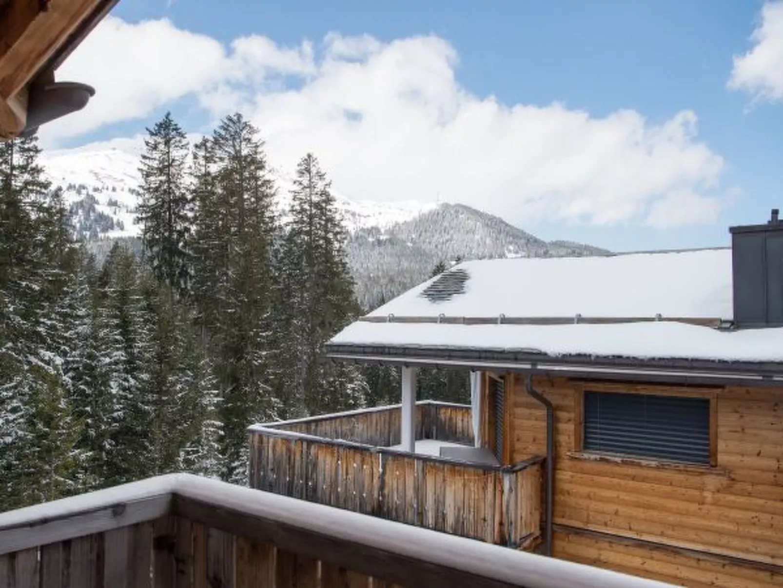 Moderne Ferienwohnung Scalottas Lenzerheide - Buiten