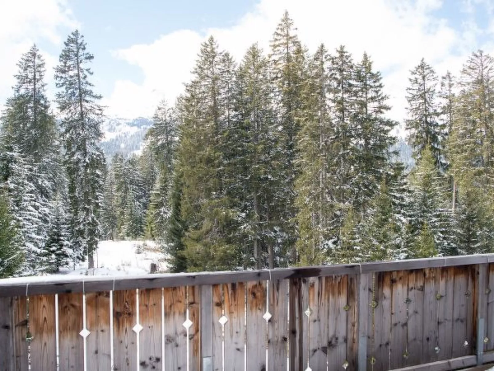 Moderne Ferienwohnung Scalottas Lenzerheide - Buiten