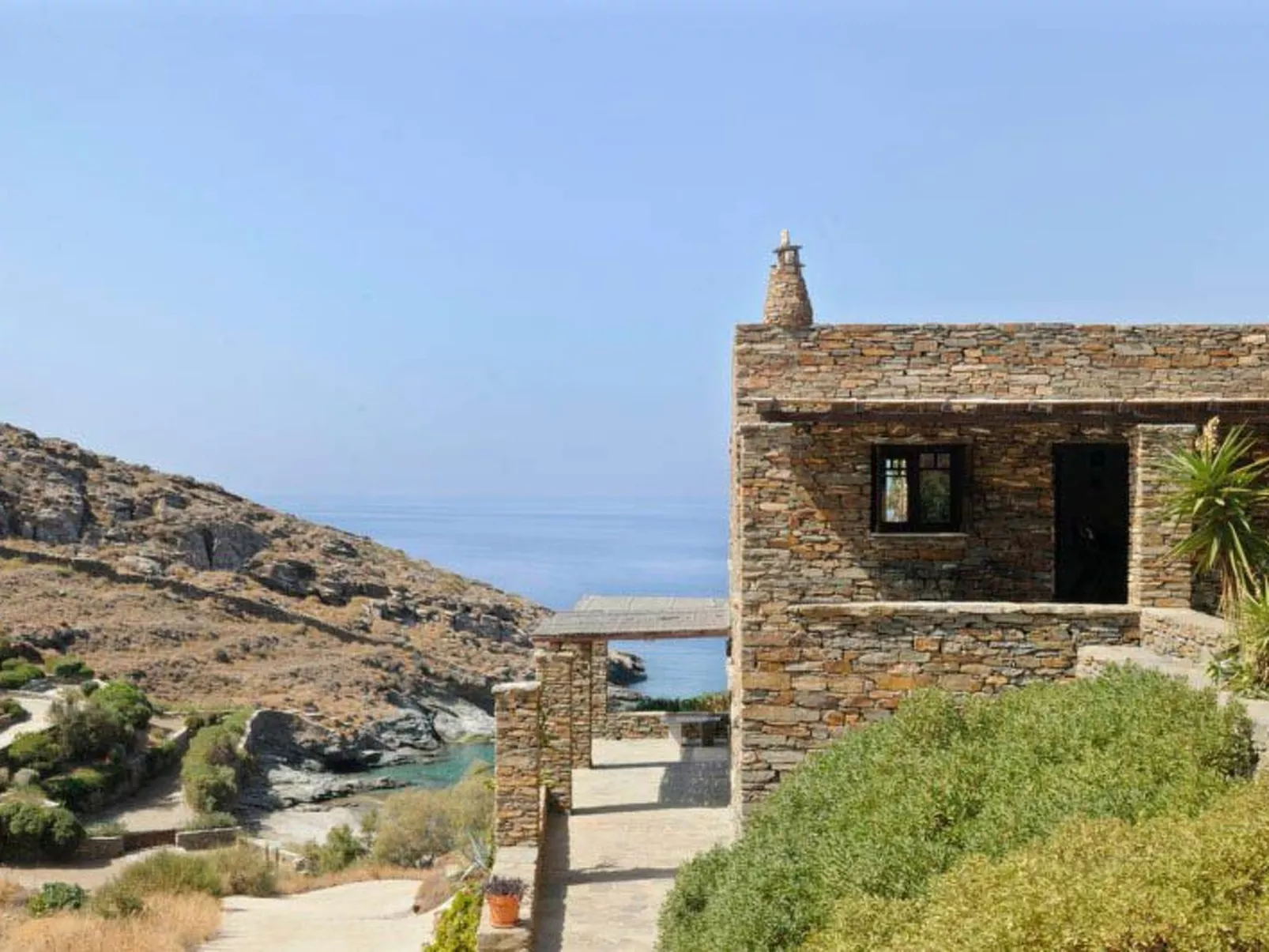 Haus in Kea mit Parkplatz im Freien und Blick auf den Sonnenuntergang - Image-tags.info