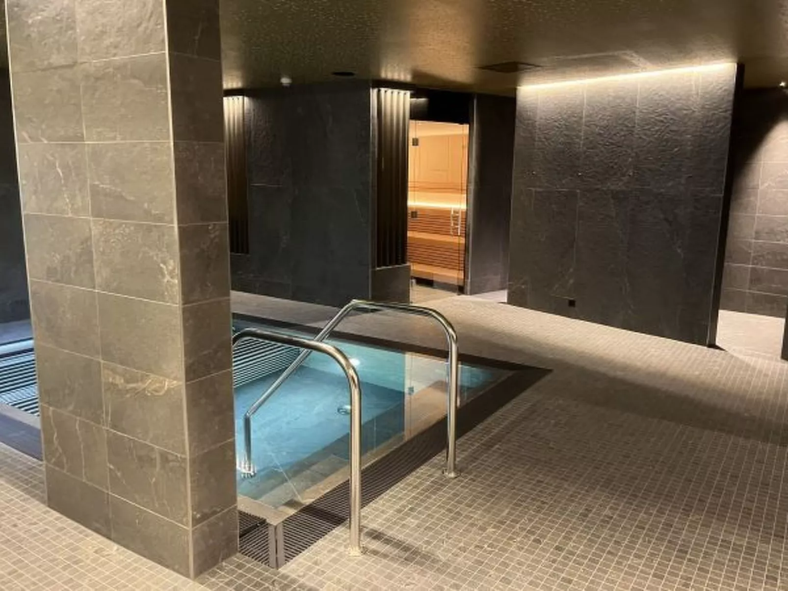 Krone Churwalden für 6 Personen - Buiten