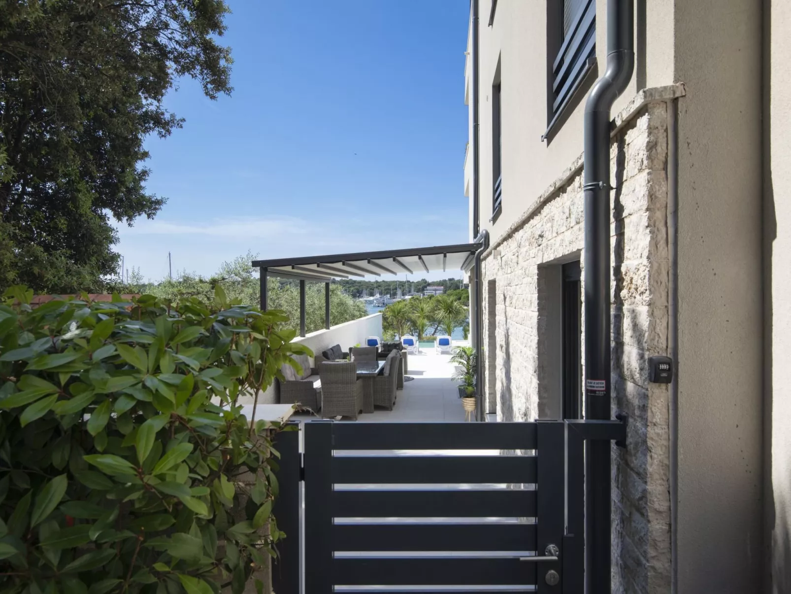 Luxury apartment Kevin - Image-tags.info