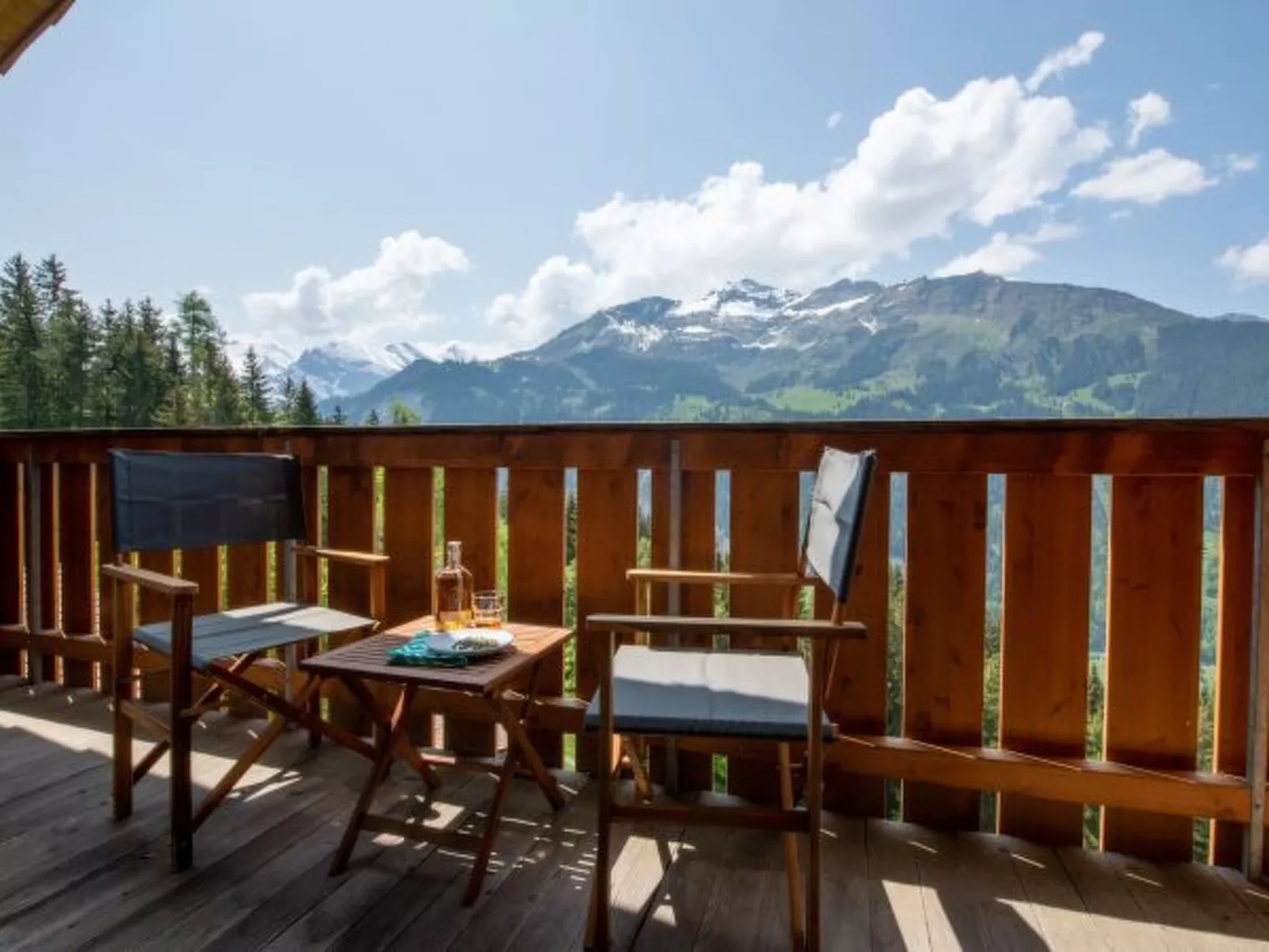 Racers Retreat 10 - Buiten