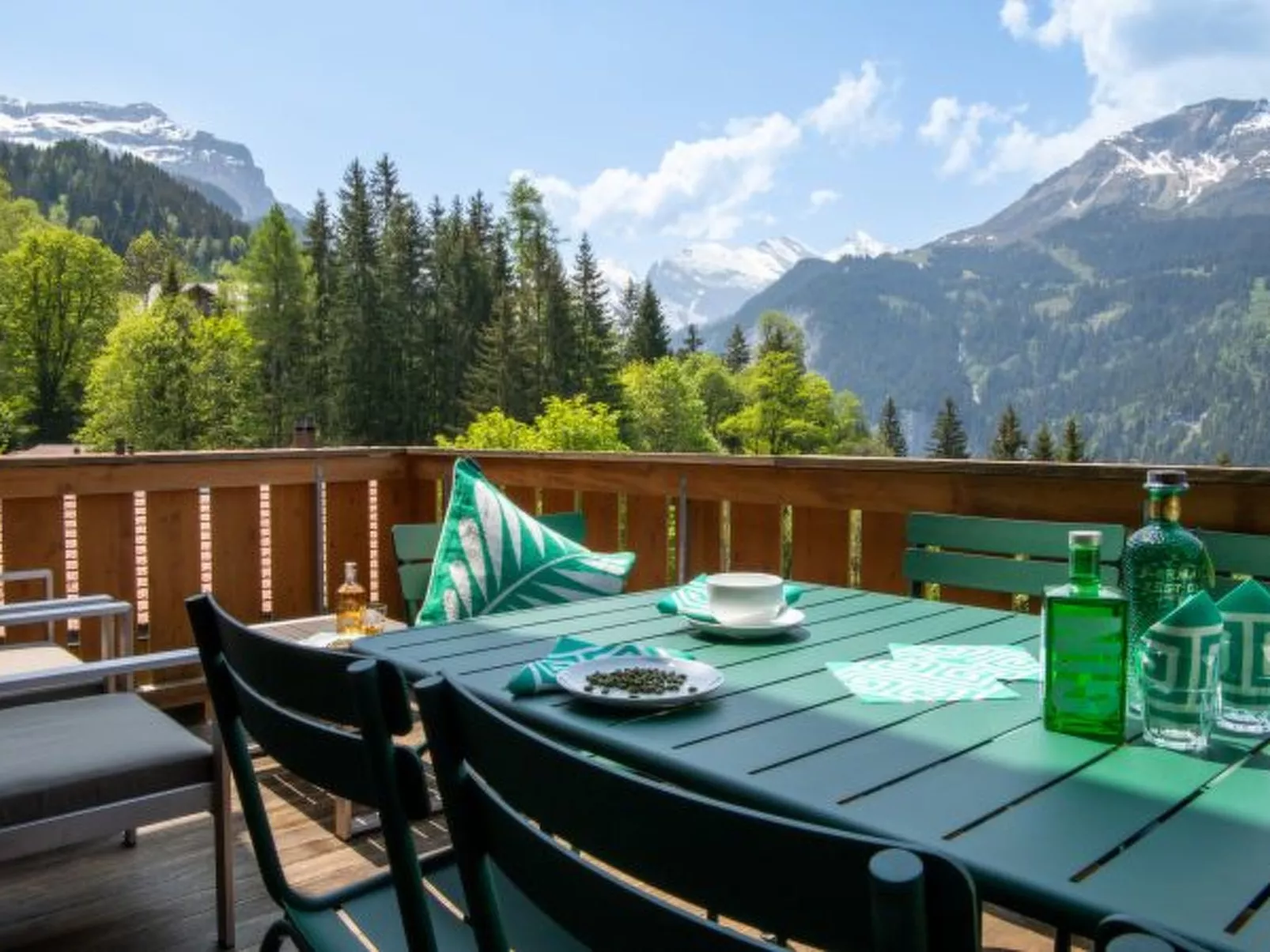 Racers Retreat 10 - Buiten