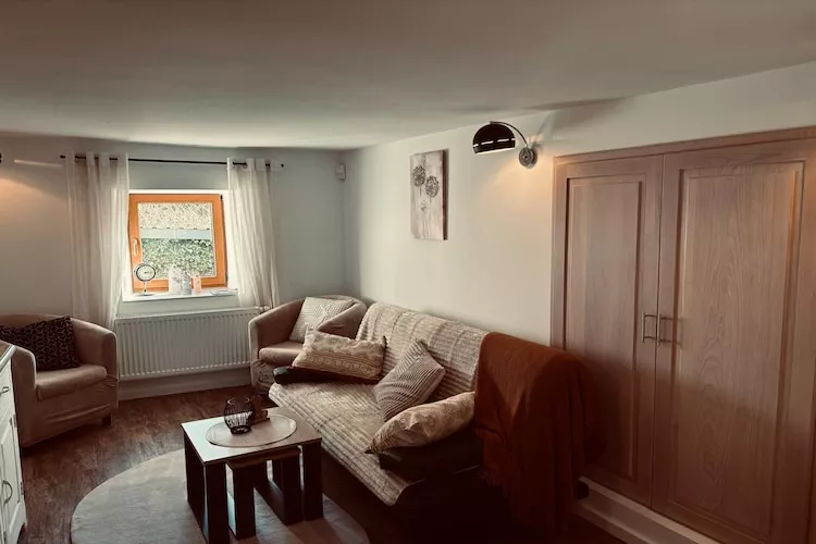 Ferienhaus Gerolstein-Müllenborn - Woonkamer