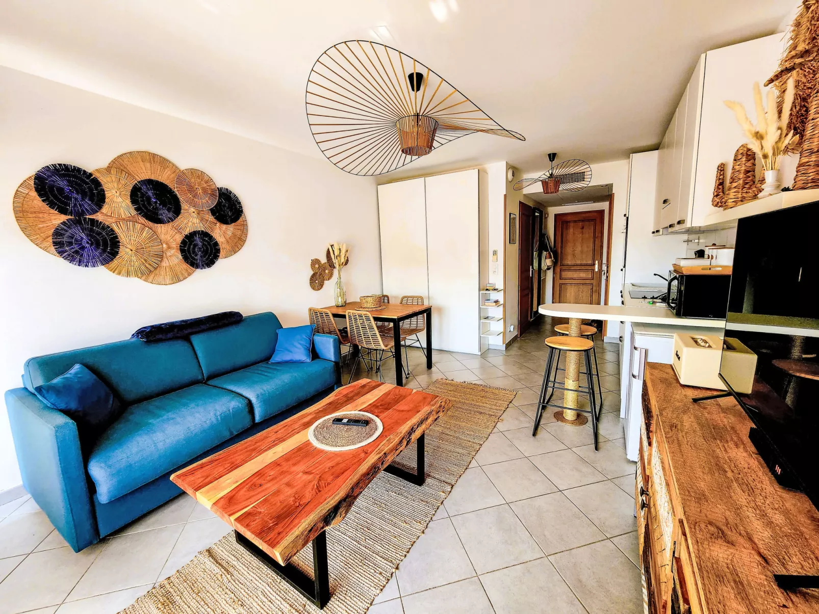 Calvi "Eden Paradisu" - Binnen