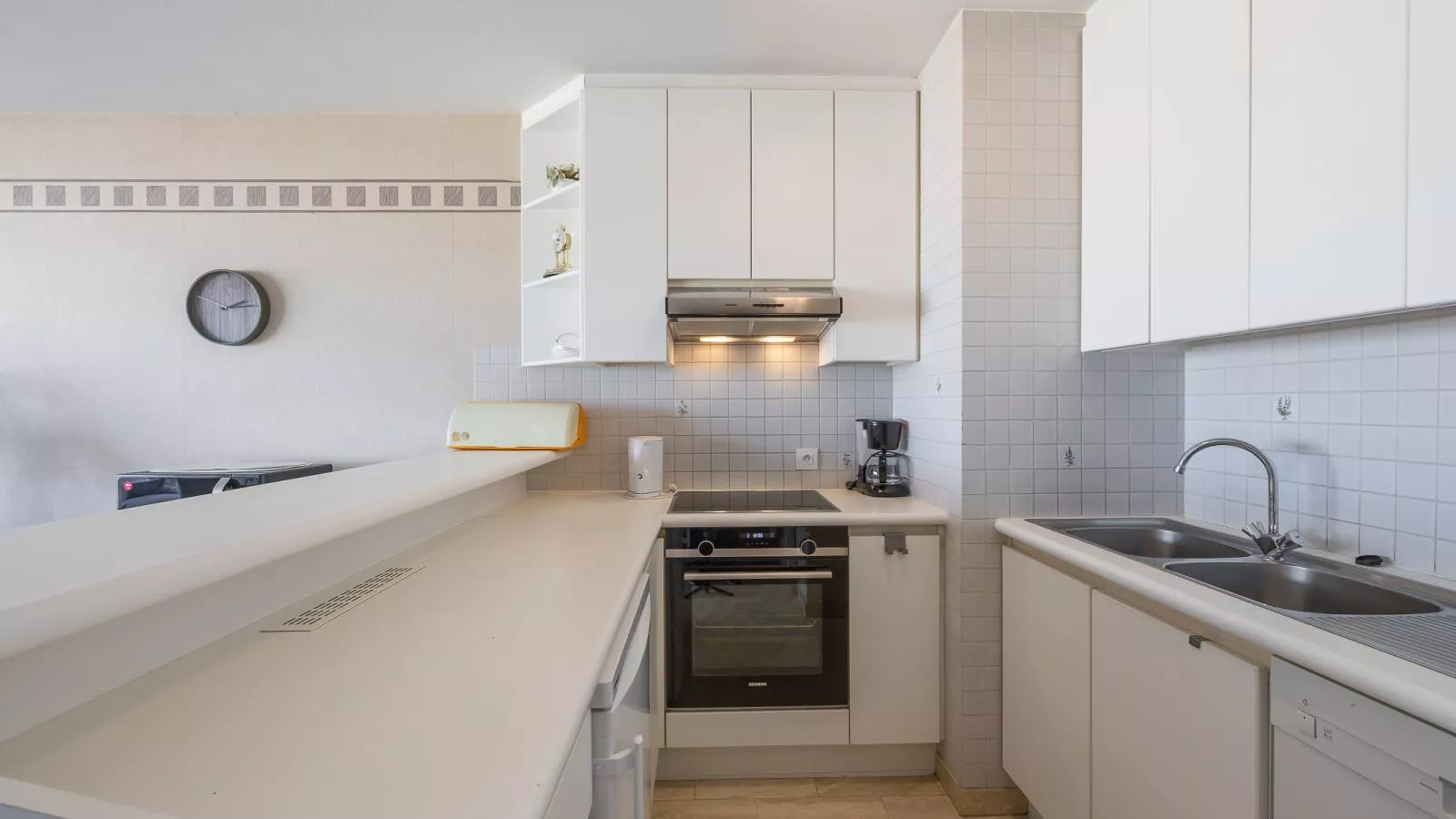 Espace II - 0102 + box 2 (Magnum) - Keuken