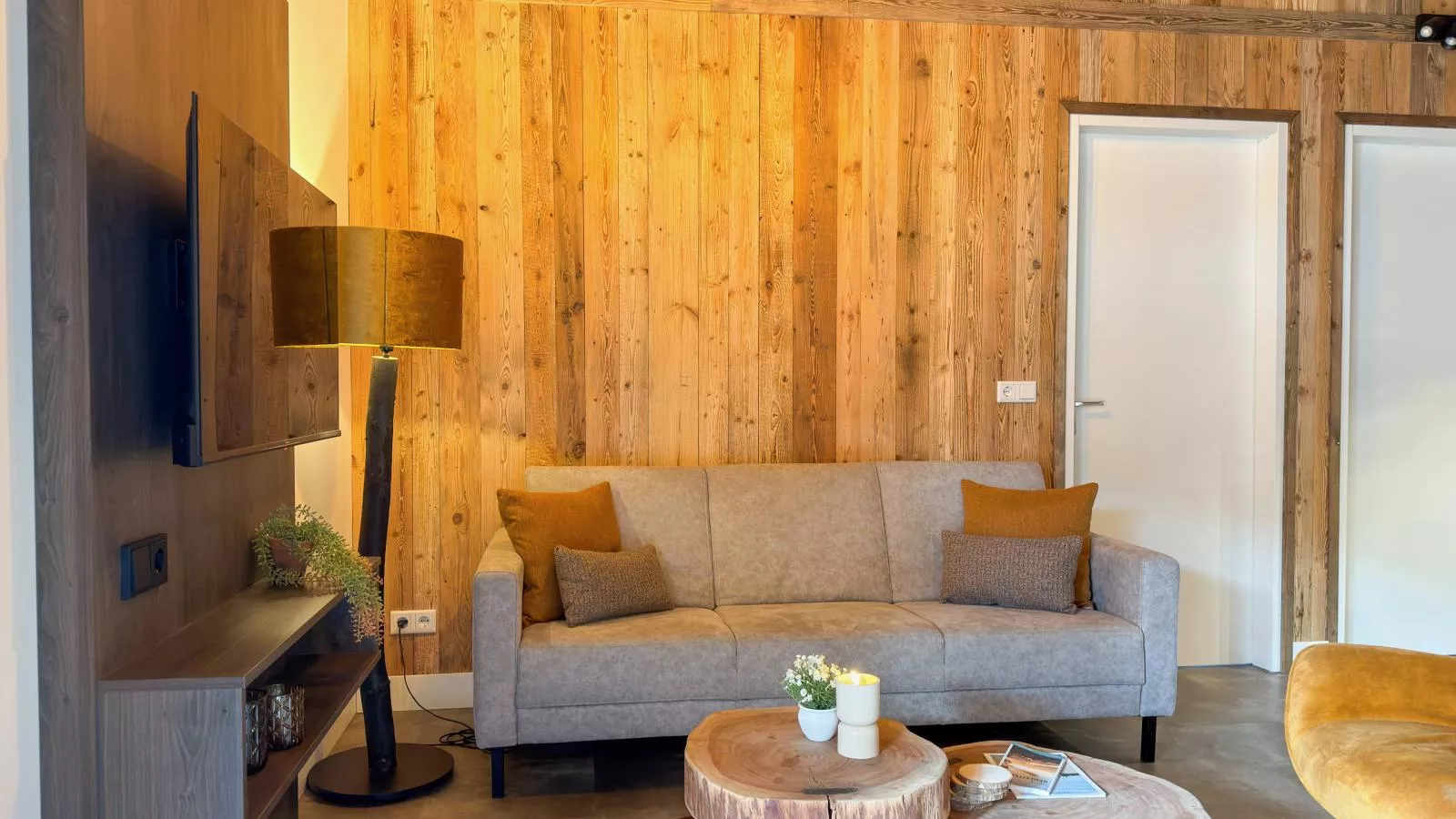 Alpenblick Afritzer See - Woonkamer