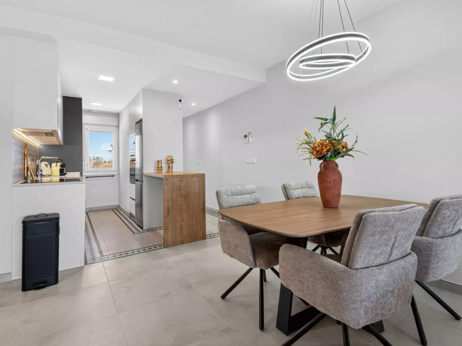 Residencial Marina Garden - Binnen