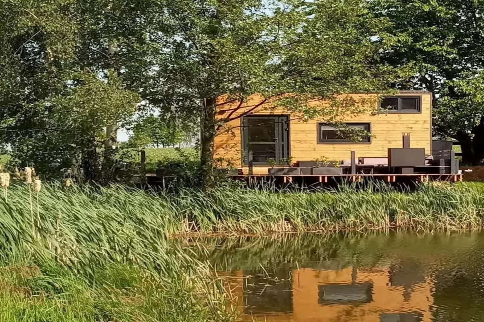 TH1 4P+20€(5) Immer - Buitenkant zomer