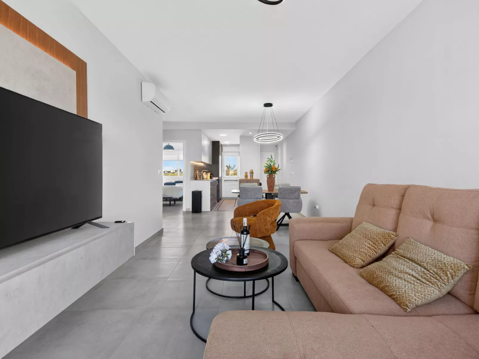 Residencial Marina Garden - Binnen