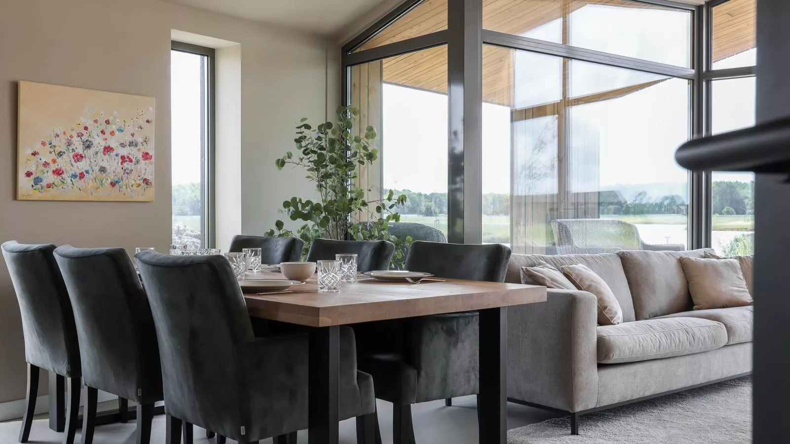 Natuurhuis Avondwei - Eetkamer