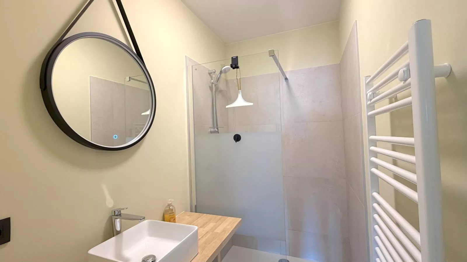 Huuske 16 - Badkamer