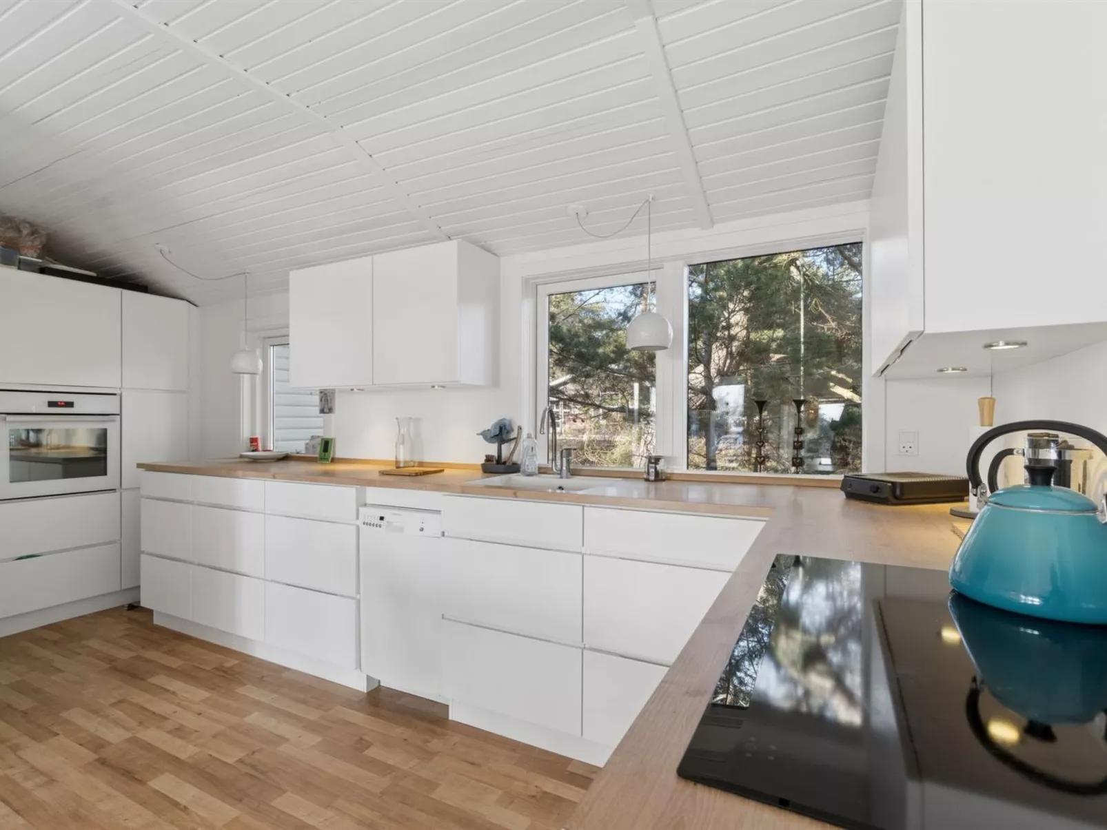 "Adde" - 150m from the sea - Binnen