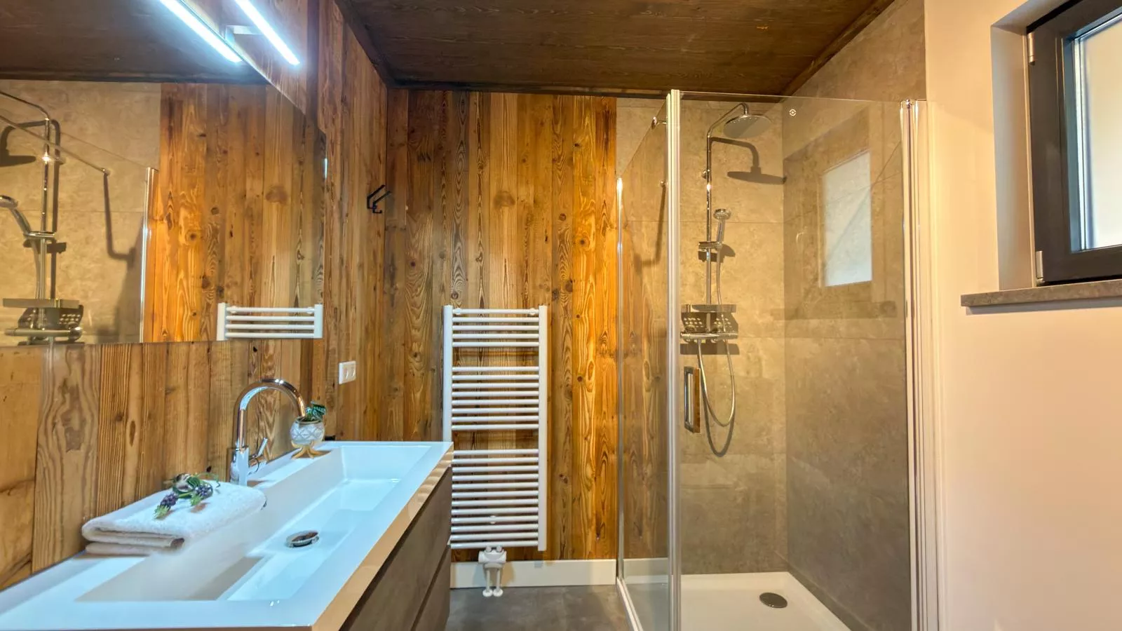 Seesicht Afritz am See - Badkamer