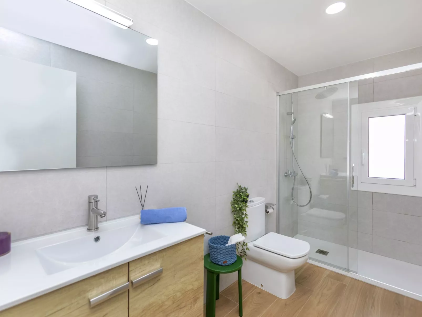 Mi Capricho - Binnen