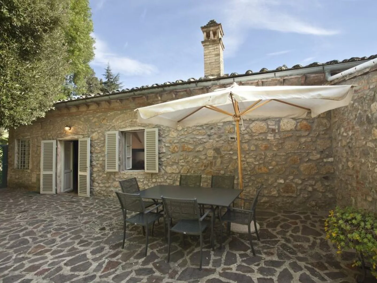 Chianti Resort - Image-tags.info