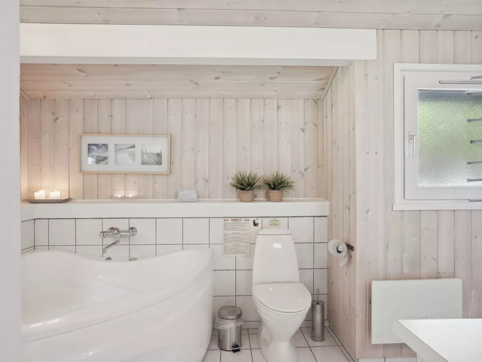 "Ilka" - 375m from the sea - Binnen