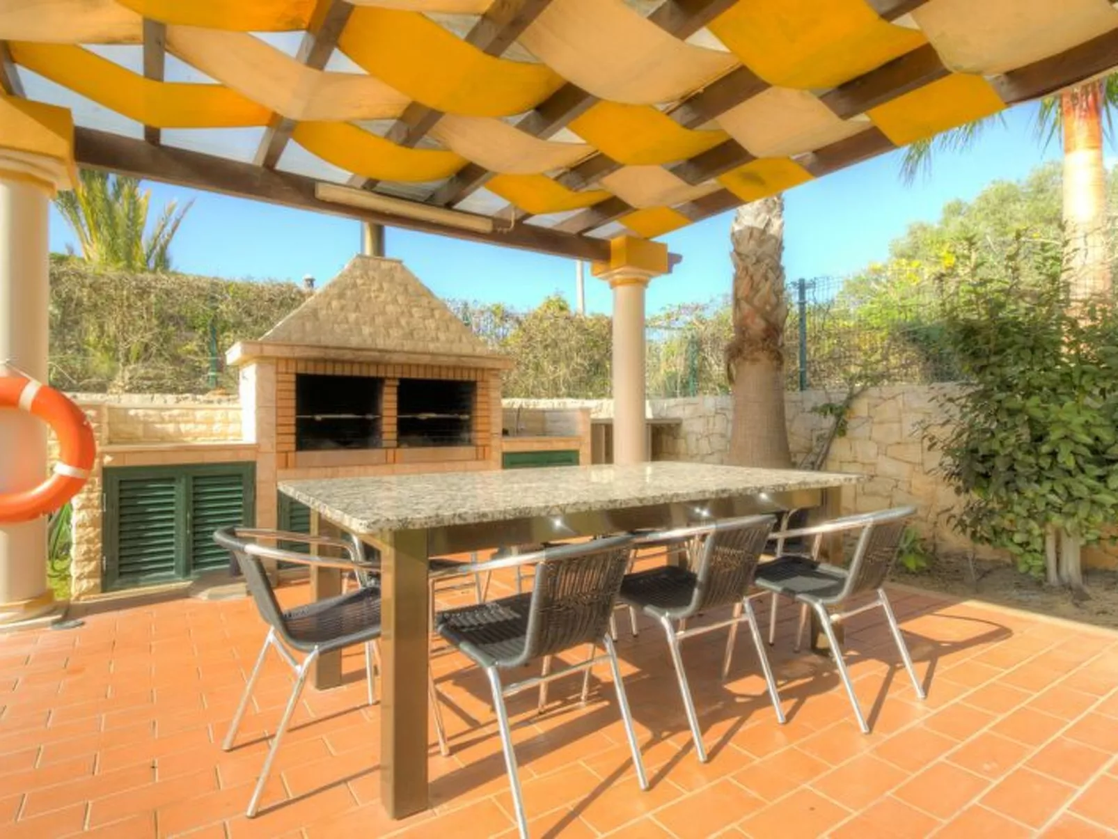 Villa V4 Alegria - Buiten