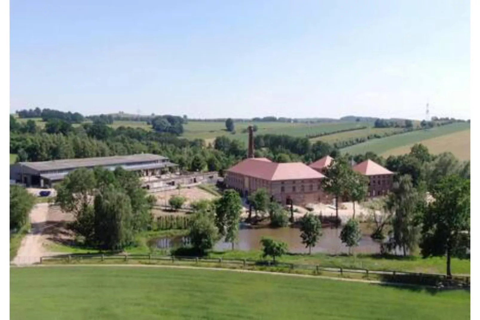 TH3 1P 40€(5) Schulz - Buitenkant zomer