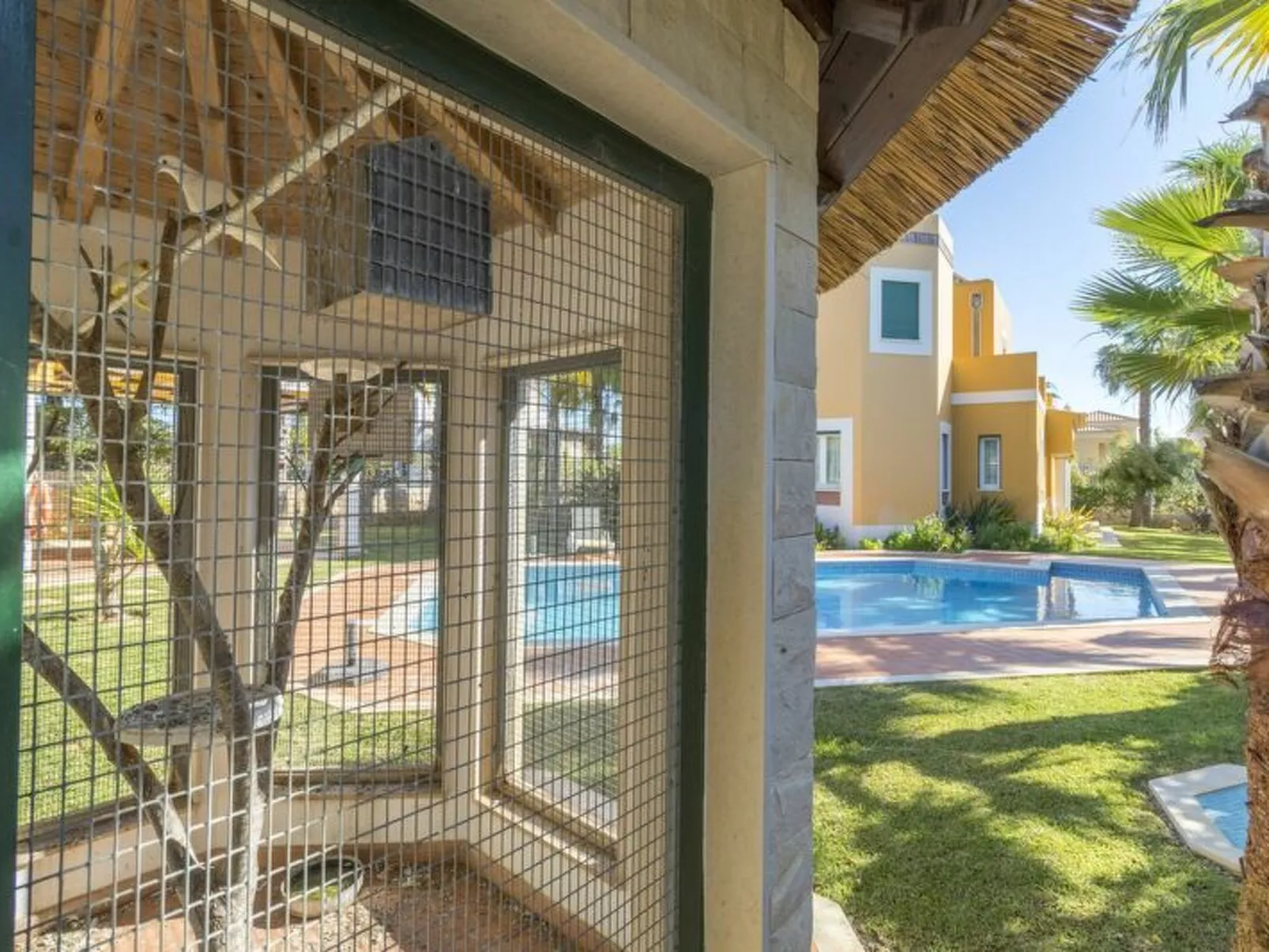 Villa V4 Alegria - Buiten