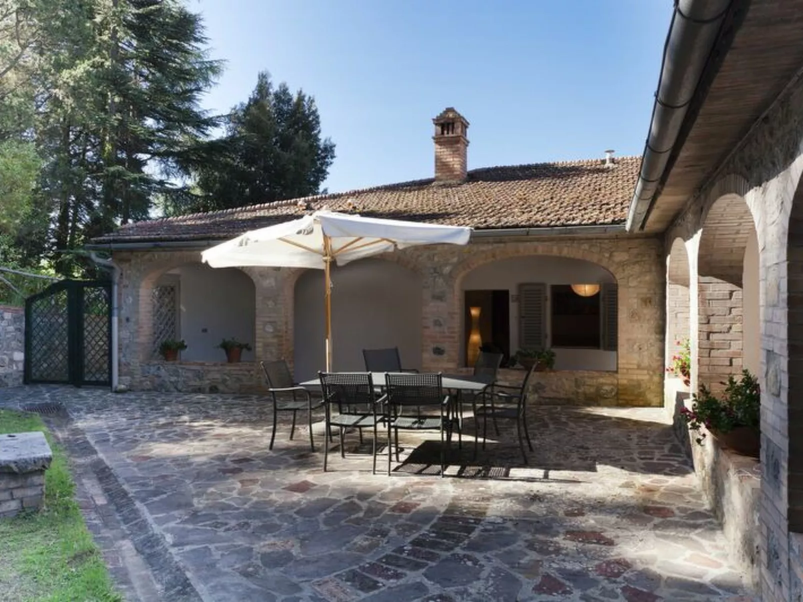 Chianti Resort - Image-tags.info