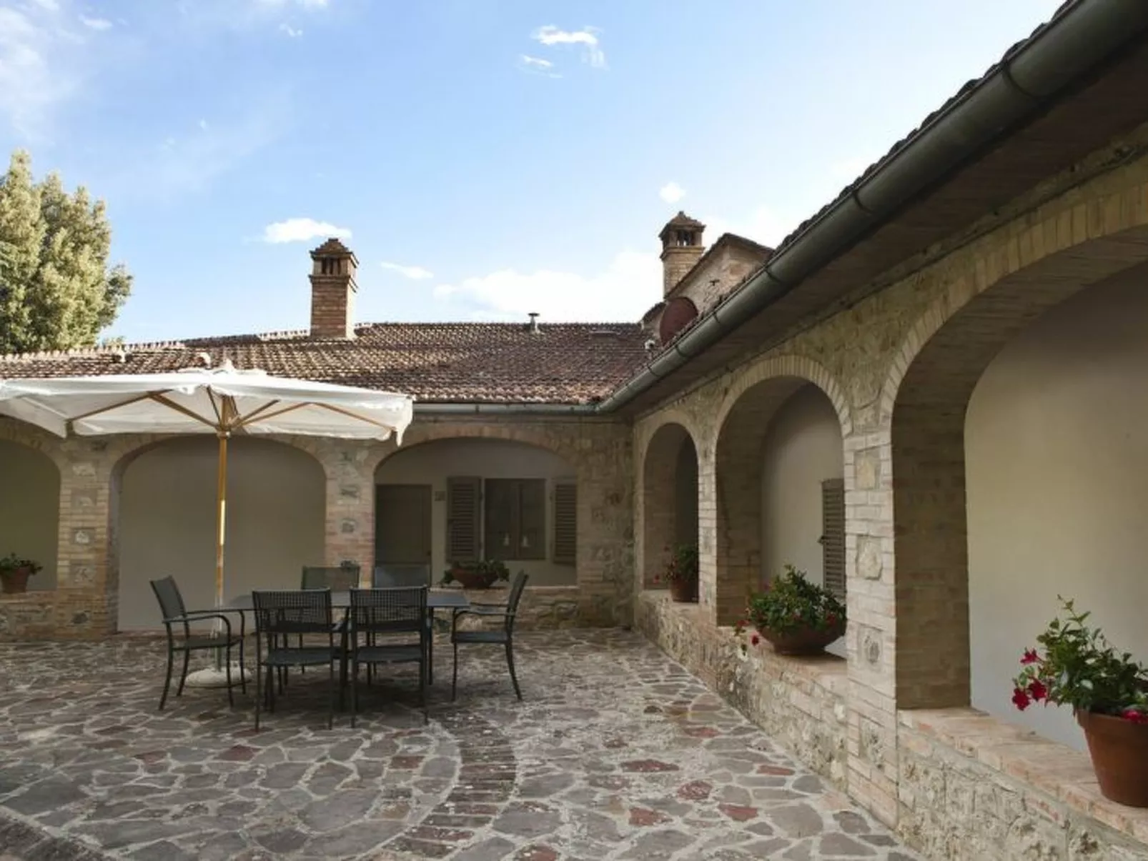 Chianti Resort - Image-tags.info