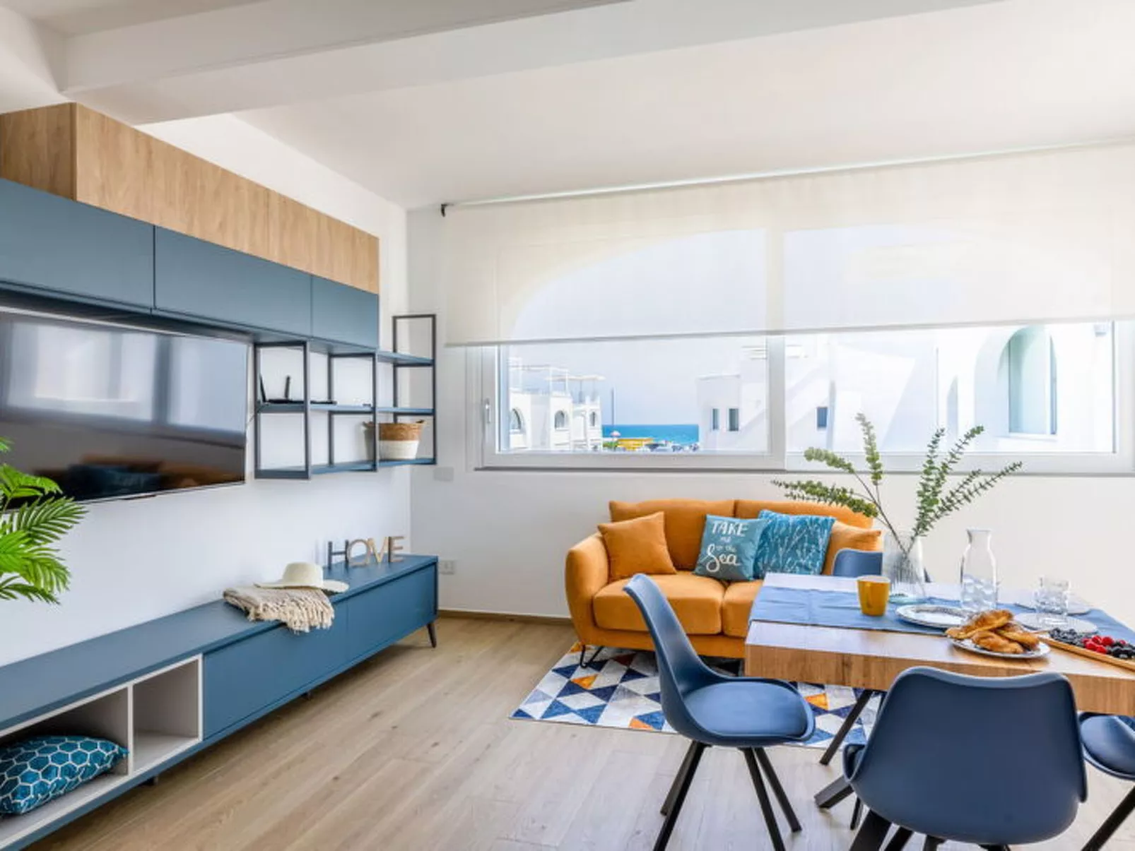 Brezza Costa Conero - Binnen