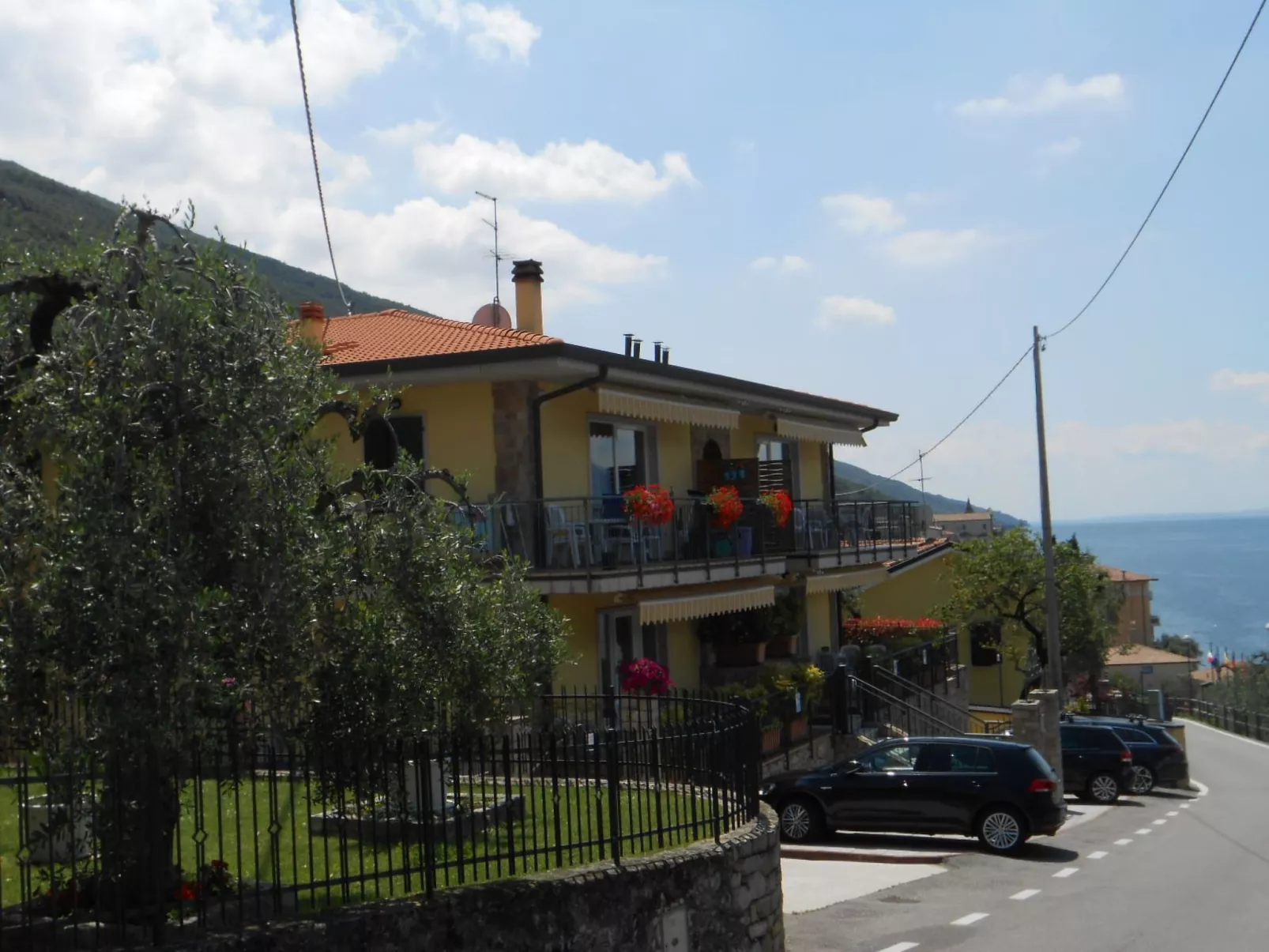 Gelbe Wohnung 65qm mit Garten und Seeblick - Image-tags.info