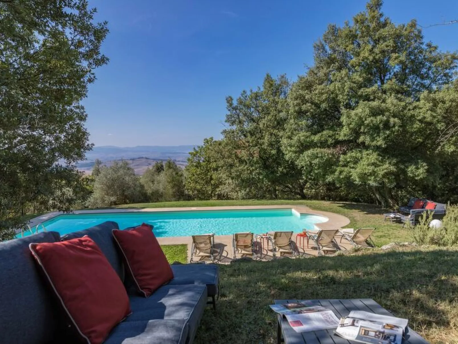 Villa Linchiano - Binnen