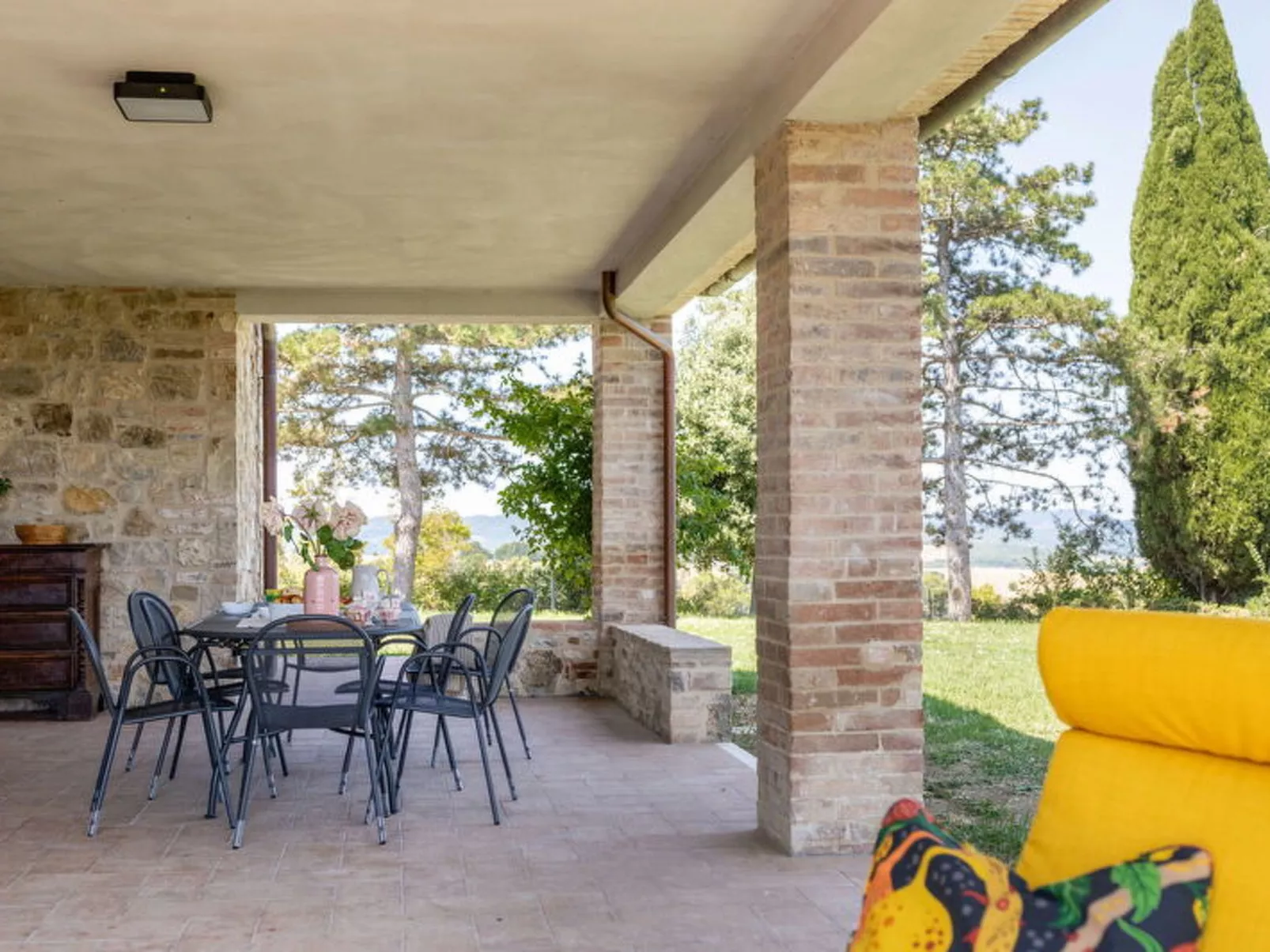 Il Pino Apartment - Binnen