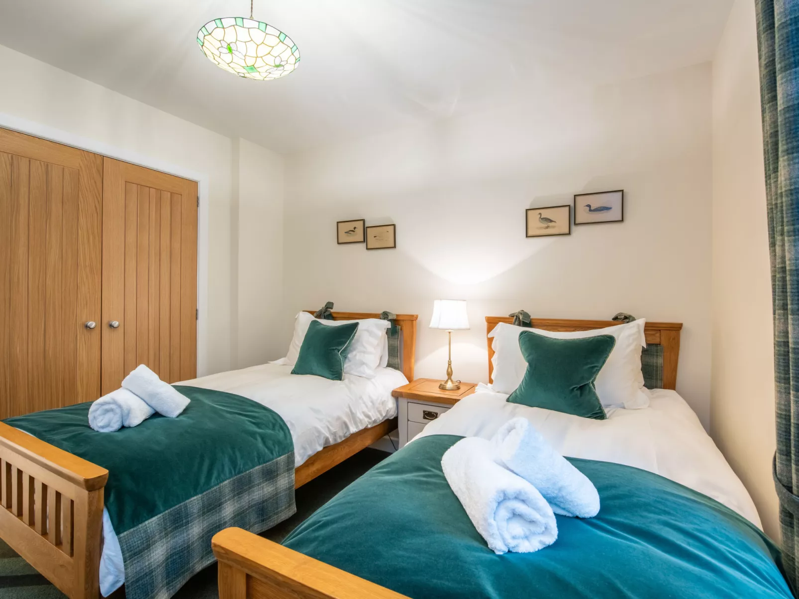 Glenmoriston Estate (2 cottages) - Binnen