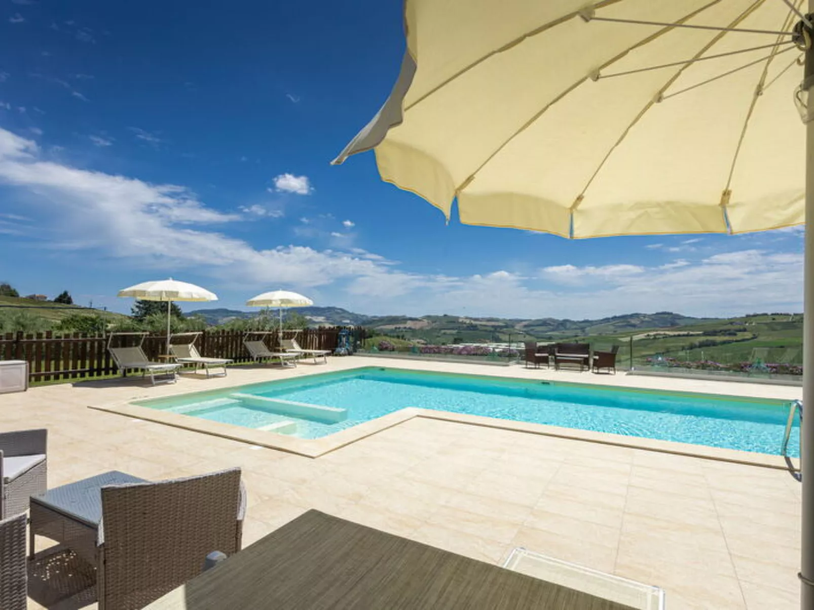 La Casa Di Campagna - Buiten