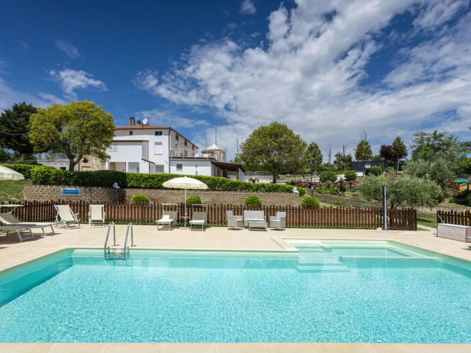 La Casa Di Campagna - Buiten