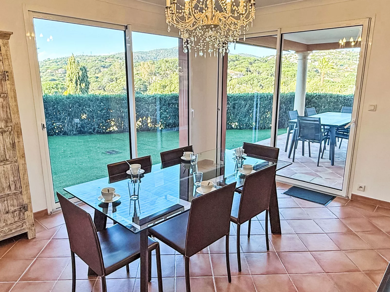 Villa Beauchene - Privates Schwimmbad - Klimaanlage - Binnen