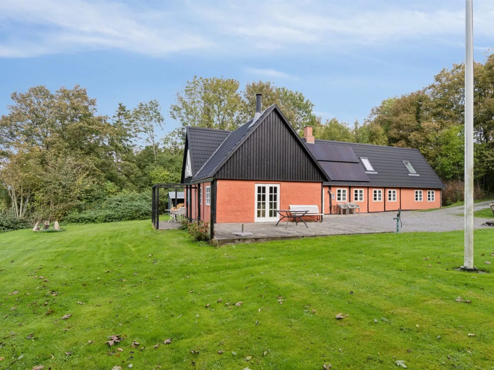 "Sigbritt" - 3.7km from the sea - Buiten