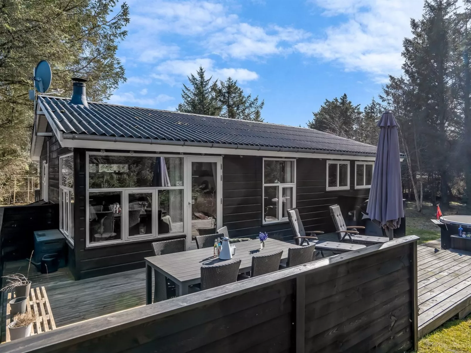 "Ayen" - 1.2km from the sea - Buiten