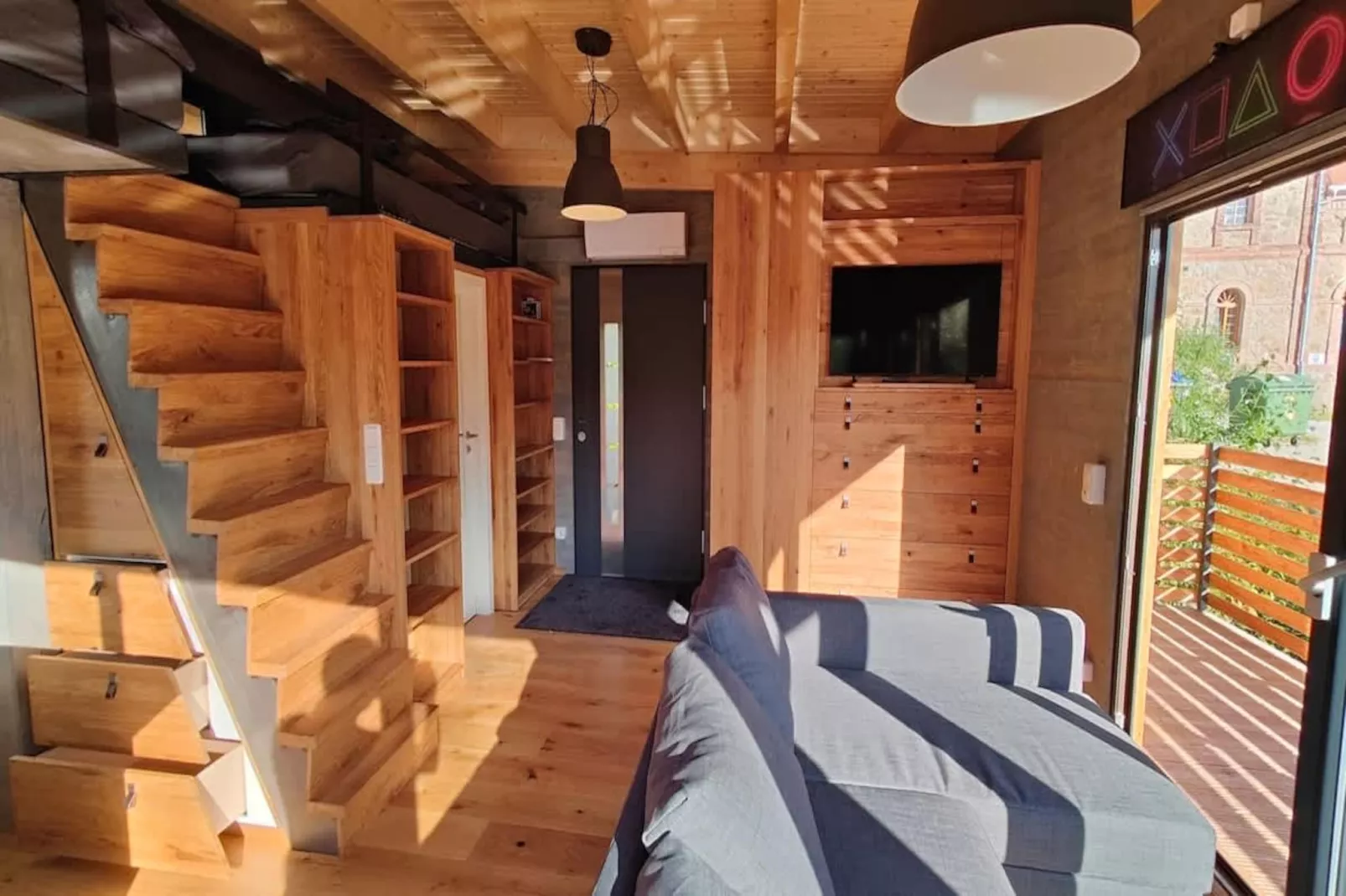 TH2 1P+40€(5) Schulz - Woonkamer