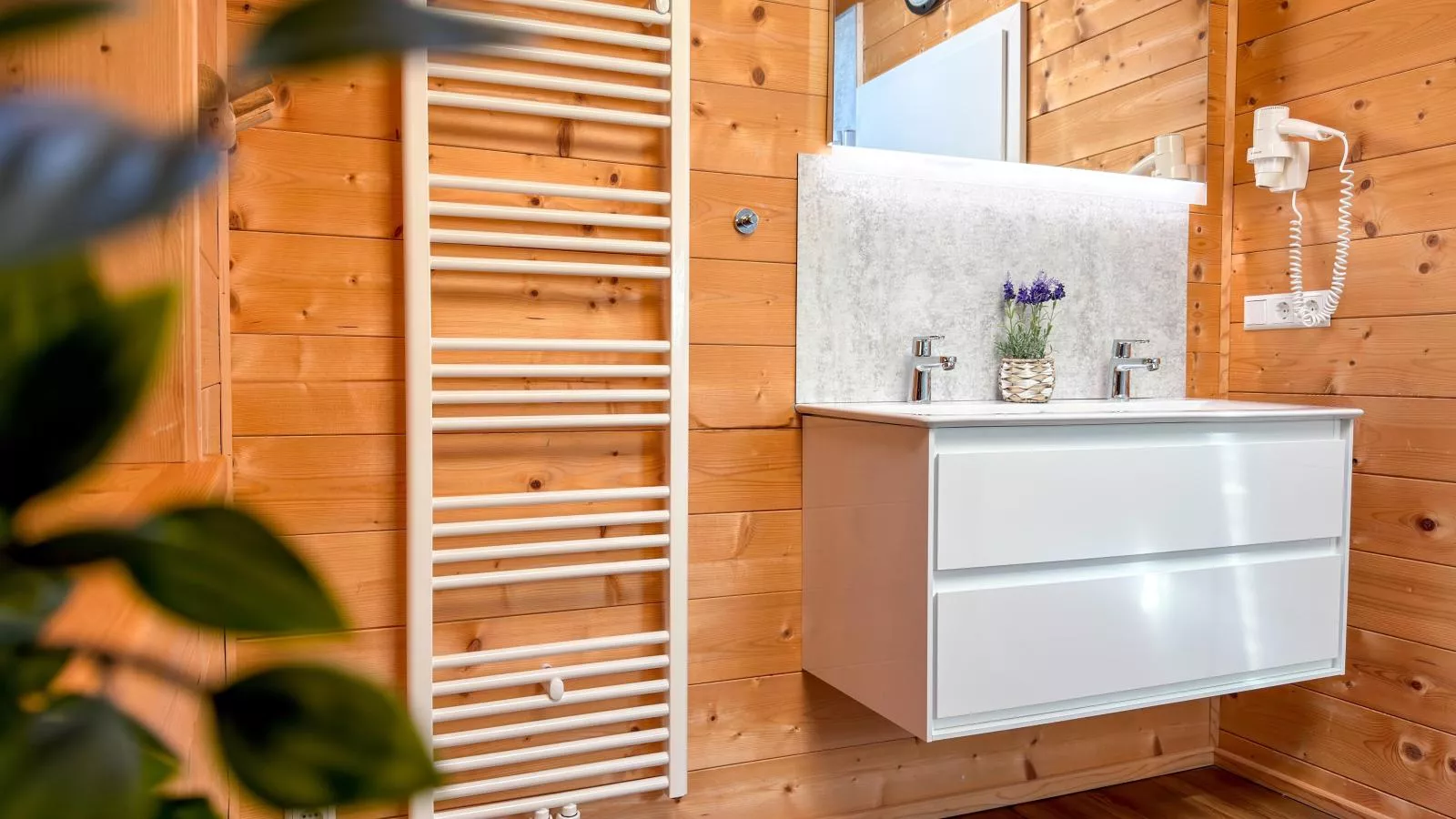 Rattendorf 23B - Badkamer