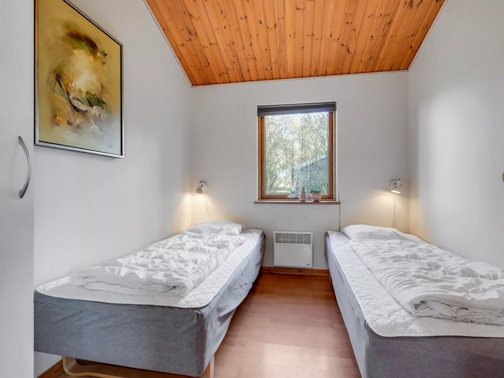 "Absalon" - 29km from the sea - Binnen