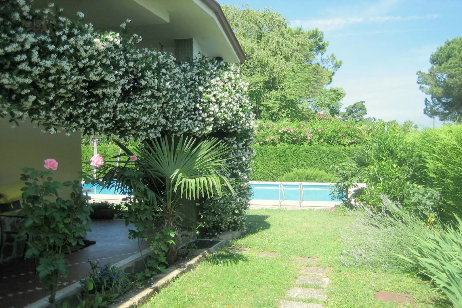 Villa Serena - Buitenkant zomer