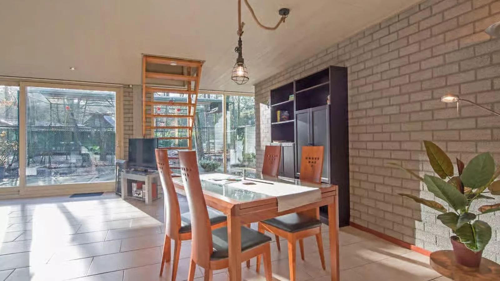 De Rode Ibis - Eetkamer