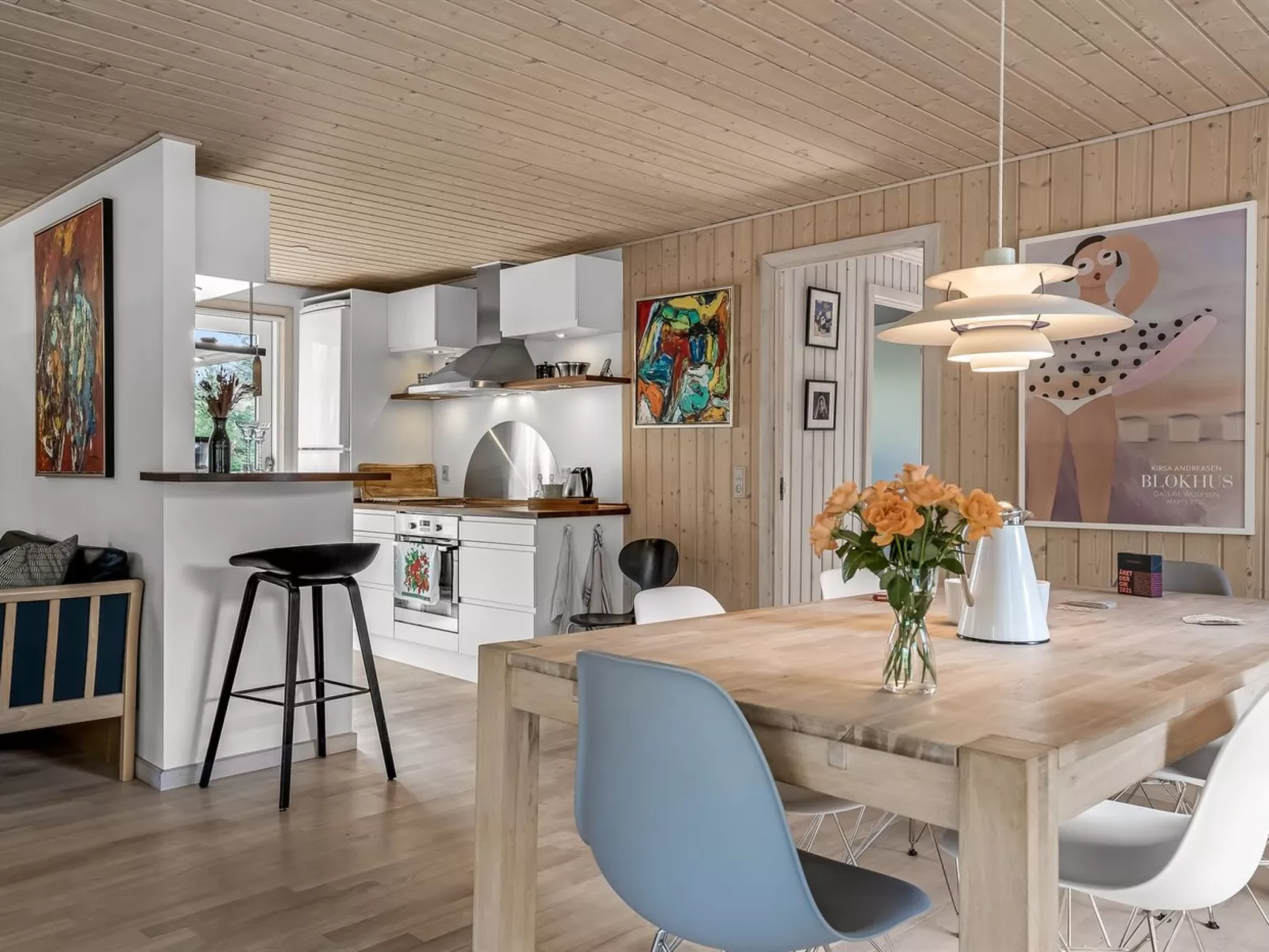 "Ayen" - 1.2km from the sea - Binnen