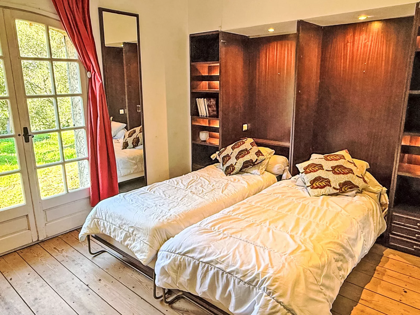 Villa 6 Chambres 12 Pers - Piscine - Clim - Wifi - Binnen