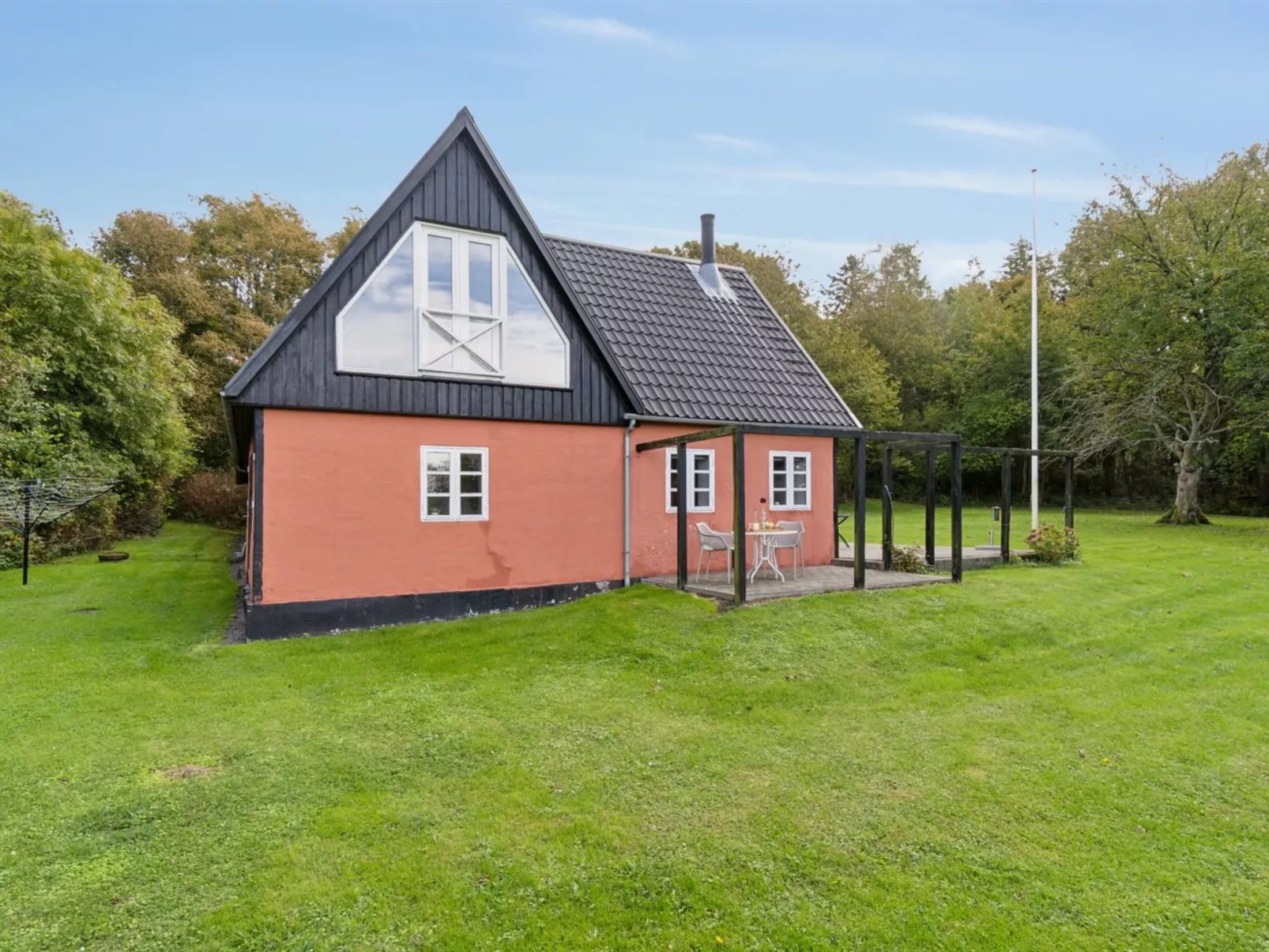 "Sigbritt" - 3.7km from the sea - Buiten