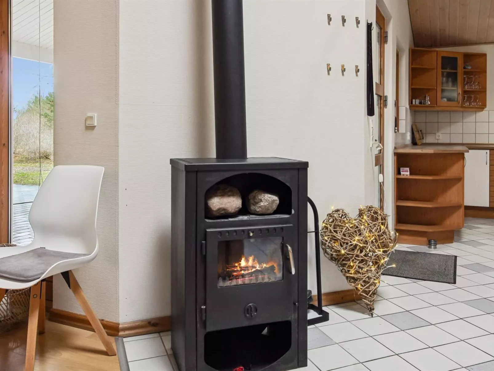 "Absalon" - 29km from the sea - Binnen